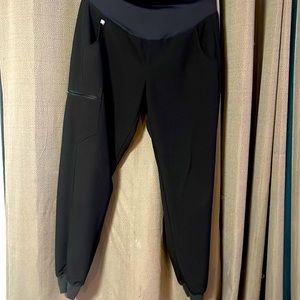 Figs maternity scrub pants